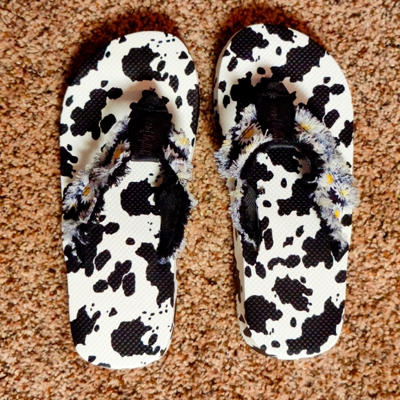 Gypsy Jazz Shoes Gypsy Jazz Cowdaisy Flip Flops Poshmark